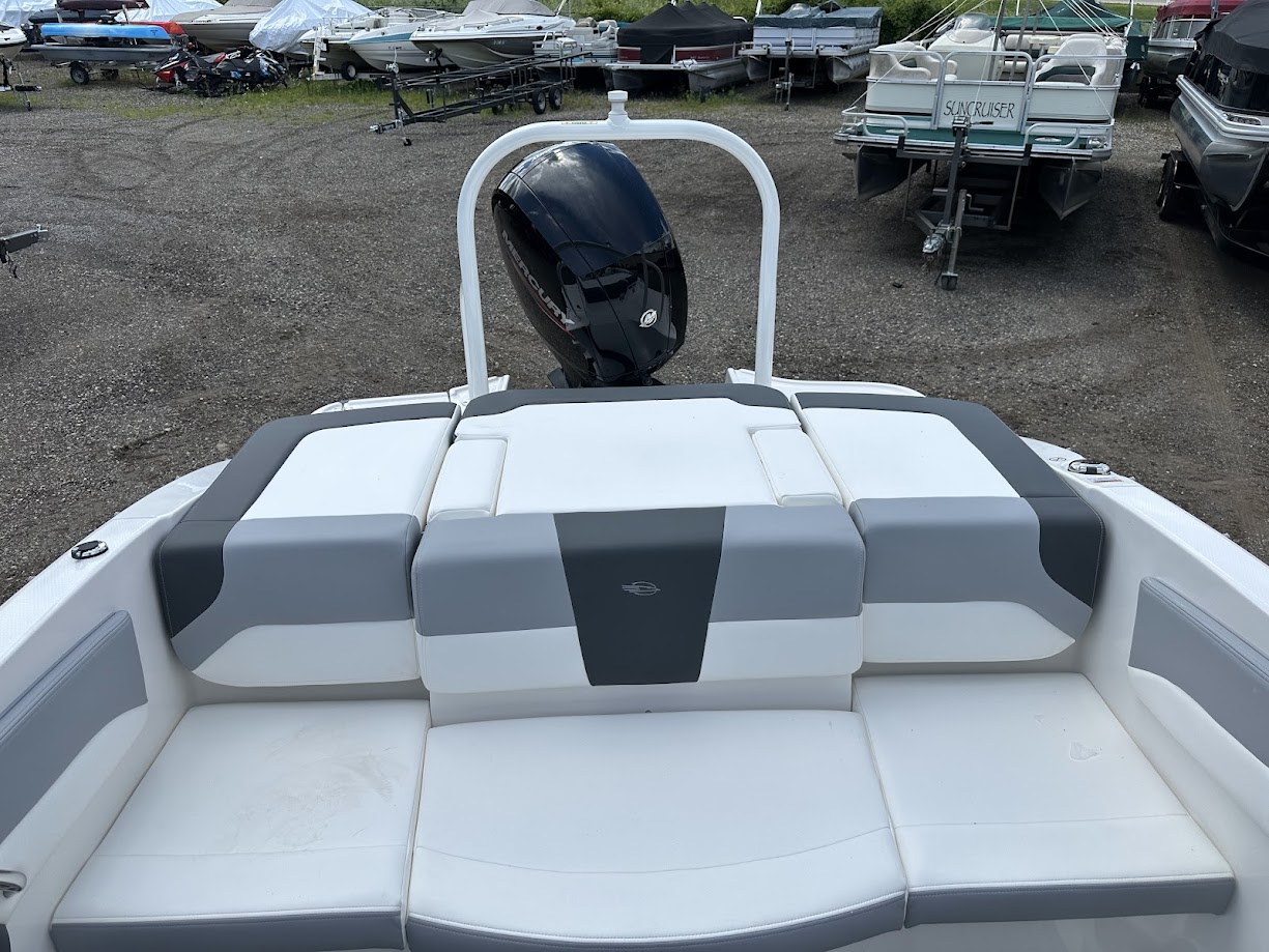 2024 Chaparral 19 SSI OB. 150HP Mercury Fourstroke! - Photo 10